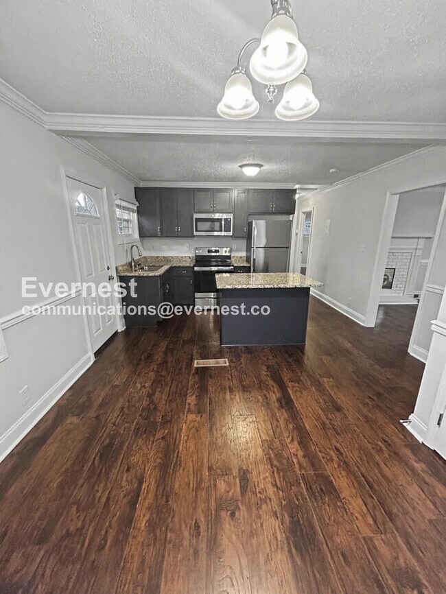 Building Photo - 144 British Lake Dr