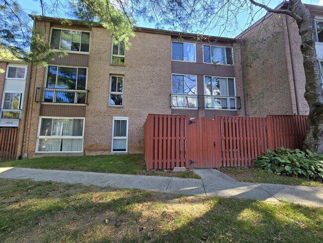 Foto del edificio - 10712 Green Mountain Cir