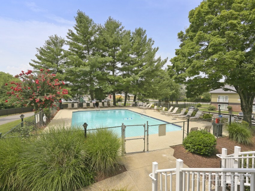 Falls at Mill Creek 205 Millwood Dr Nashville, TN