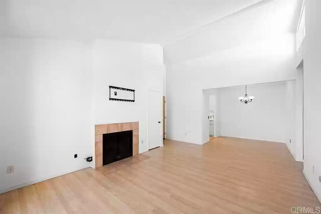 Foto del edificio - 2920 Briarwood Rd