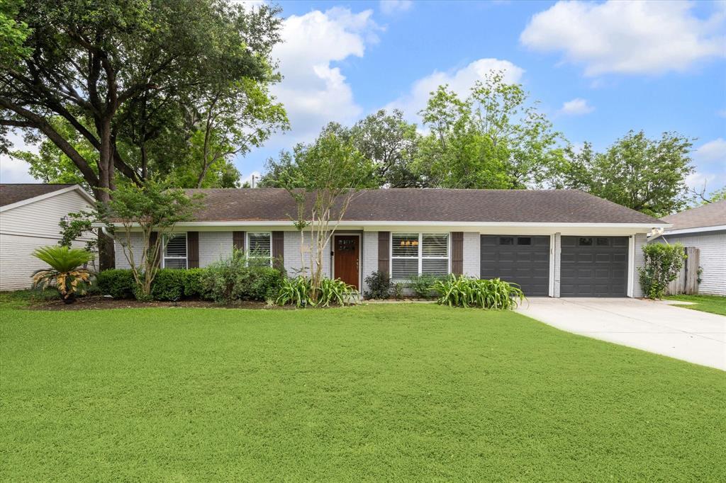 Foto principal - 5807 Duxbury St