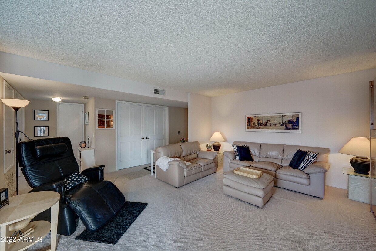Foto principal - 5227 N 24th St