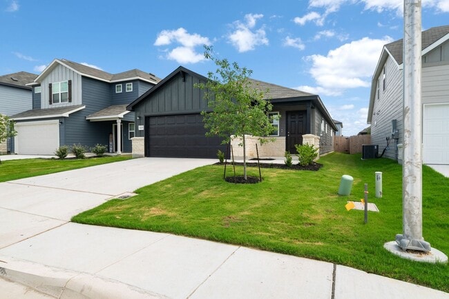 Foto del edificio - Charming Rental in the Growing Dove Song Subdivision of Marion, TX - Realtor Commission: $350