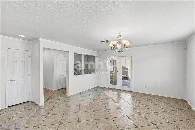 Building Photo - 17522 W Calavar Rd