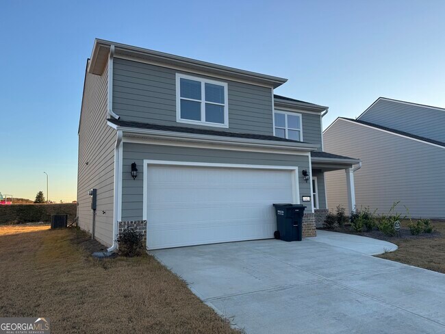 Foto del edificio - 102 Lavender Cir