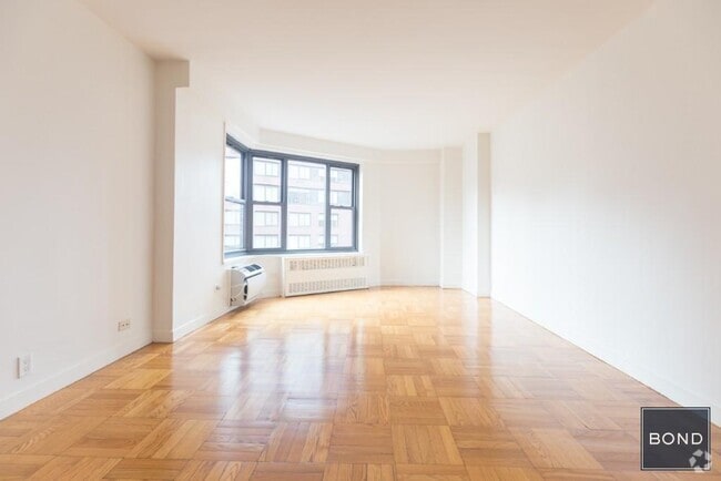 Building Photo - 145 Fourth Avenue