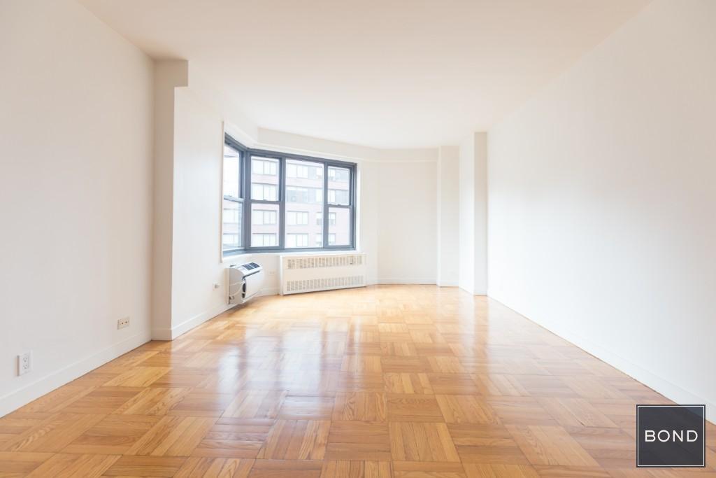 Primary Photo - 145 Fourth Avenue
