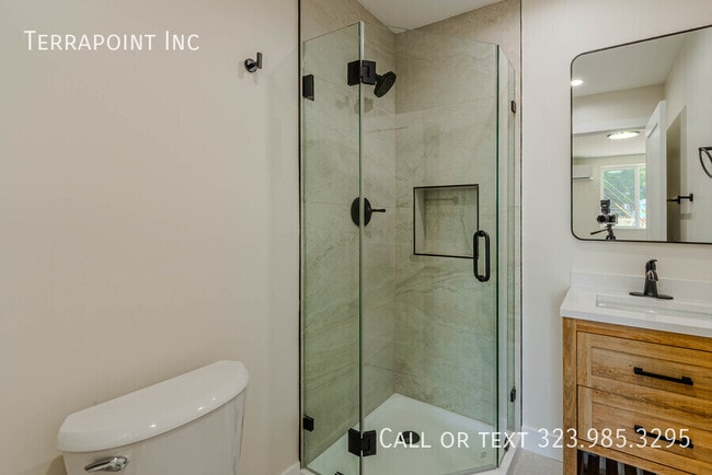 Foto del edificio - 456 S Breed St