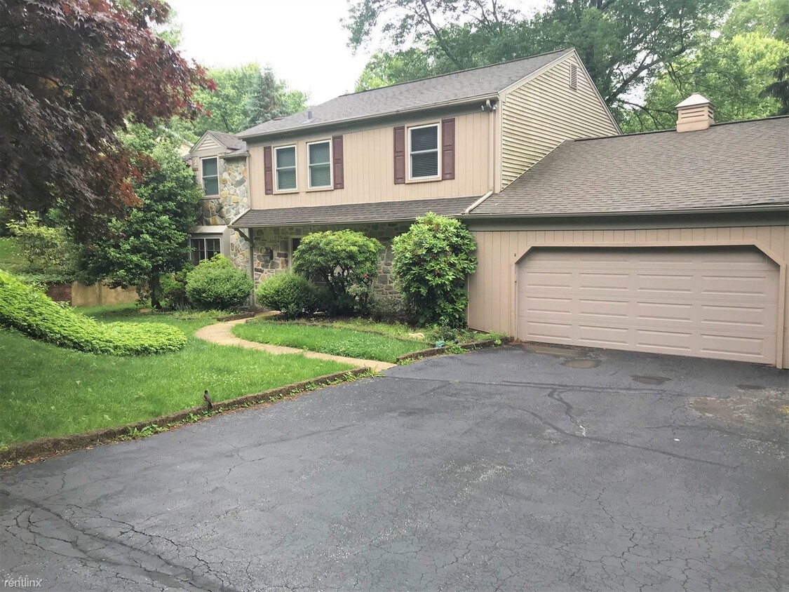 Primary Photo - 4 br, 2.5 bath House - 212 Croftridge Dr