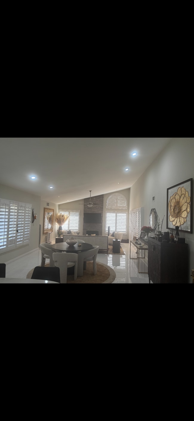 Foto del edificio - 41662 Aventine Ct