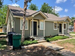 Building Photo - 3211 N Military Ave
