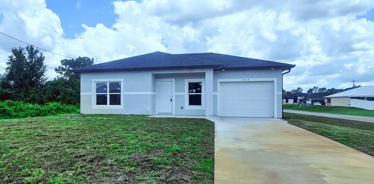 Primary Photo - BRAND NEW HOME-2/2/1