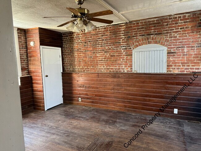 Foto del edificio - 2254 Vandermast Ln