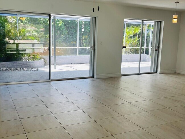Building Photo - Northeast 41st Street, Oakland Park, FL 33308 - 3 BR 2 BA house