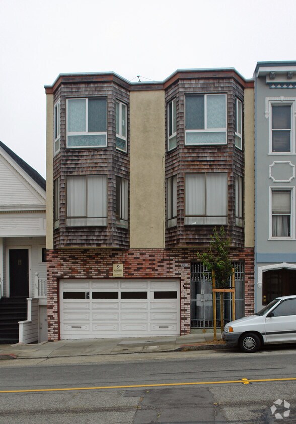 Primary Photo - 466 25th Ave