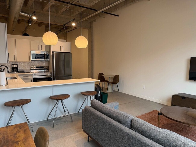 Foto del edificio - 1111 3rd Ave S