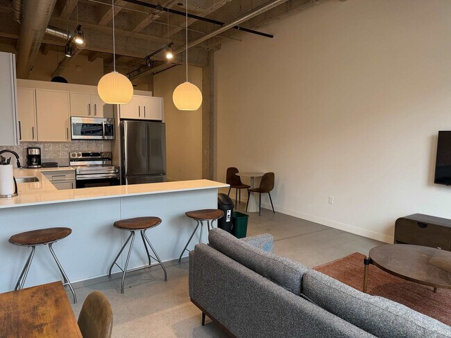 Building Photo - 1111 3rd Ave S