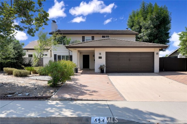 Primary Photo - 454 Mt Carmel Dr