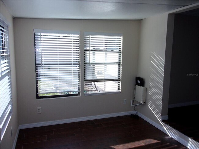 Building Photo - 37724 Alissa Dr