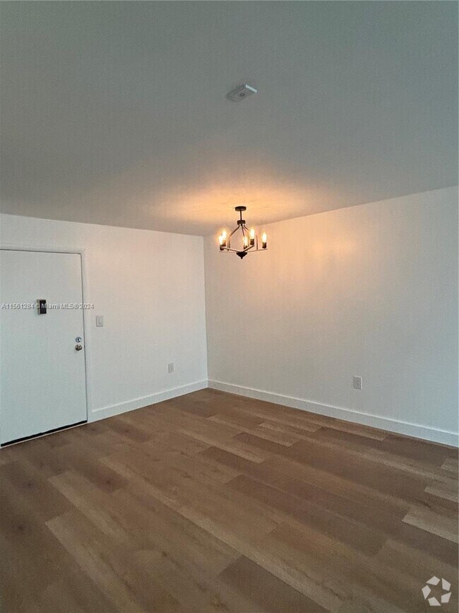 Best Luxury Suniland Manor Apartments for Rent Pinecrest, FL 6