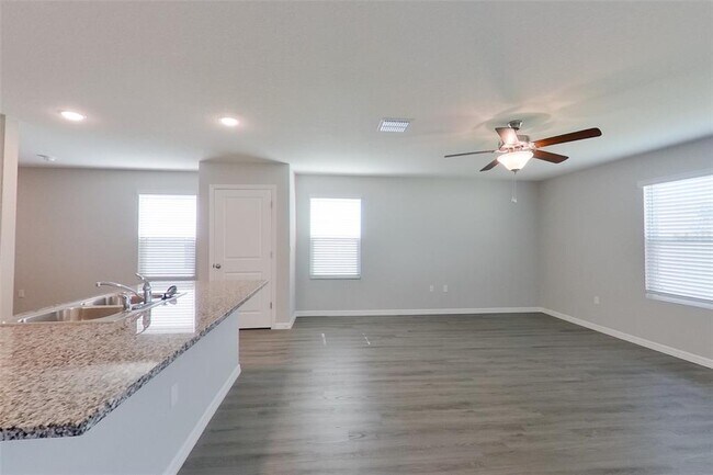 Foto del edificio - 8602 SW 43rd Ter