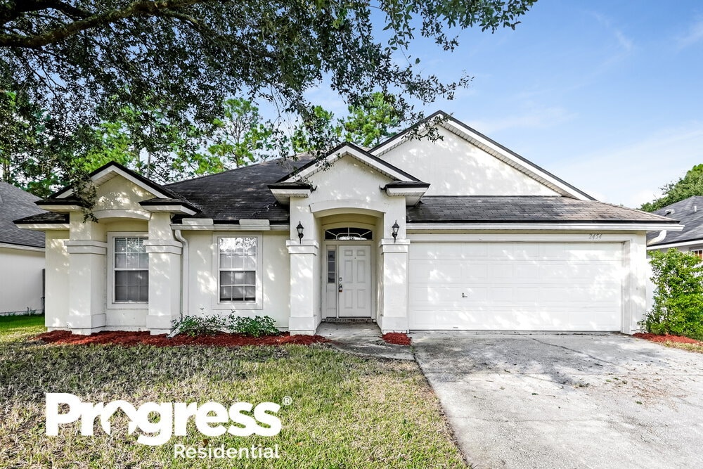 2454 Coachman Lakes Dr, Jacksonville, FL 32246 House Rental in