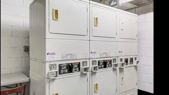 Foto del edificio - 522 21st St NW