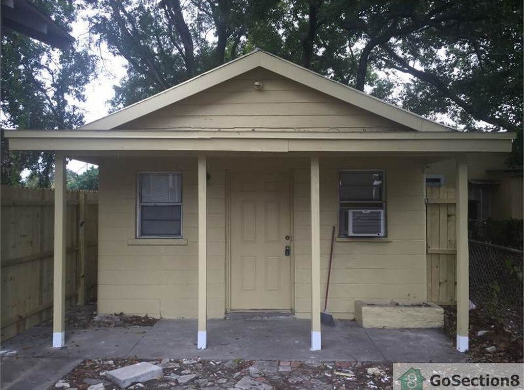 Primary Photo - 1021 E 15th Ave