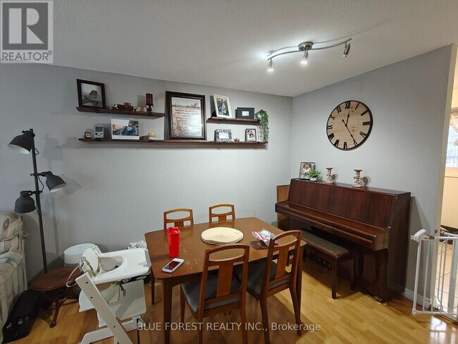 Photo du bâtiment - 1725 Ernest Ave