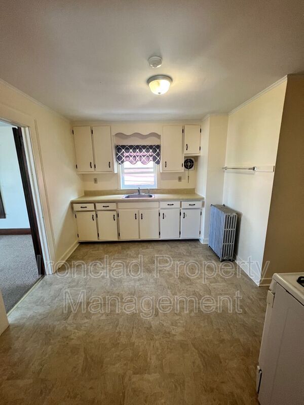 Foto del edificio - 328 Main St