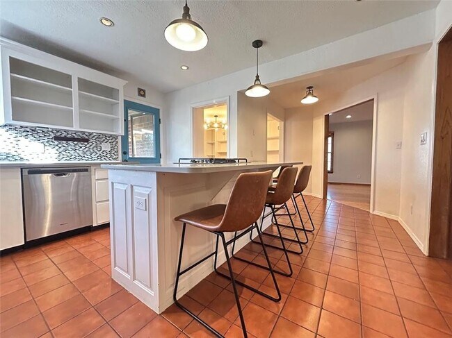 Foto del edificio - 3164 Katherine Ave