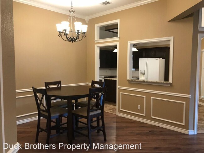 Foto del edificio - 3 br, 2 bath House - 332 April