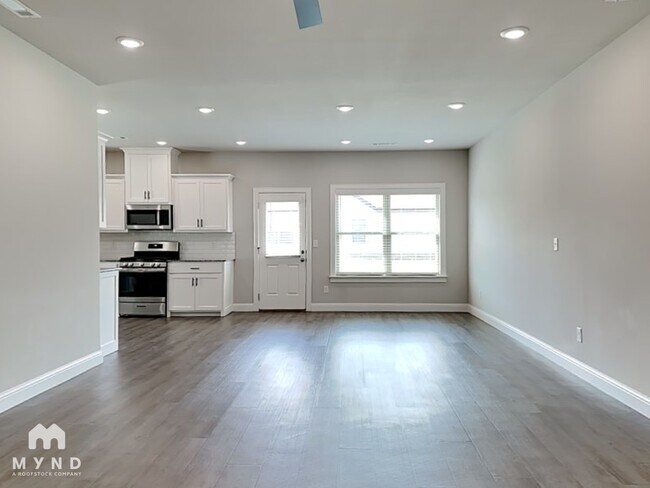 Foto del edificio - 1141 Sunshine Ct