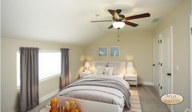 Foto del edificio - Eagle Creek Townhome with a bedroom on the 1st Floor in Lee's Summit!