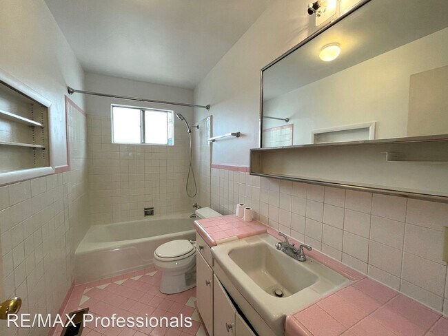 Building Photo - 2 br, 1 bath House - 360 Wilson Ave.