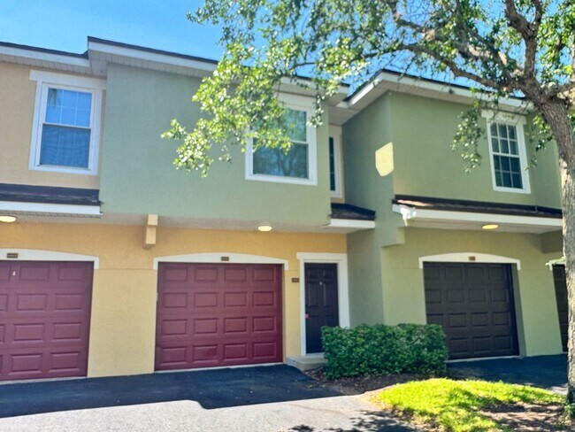 Building Photo - 1001 Bella Vista Blvd