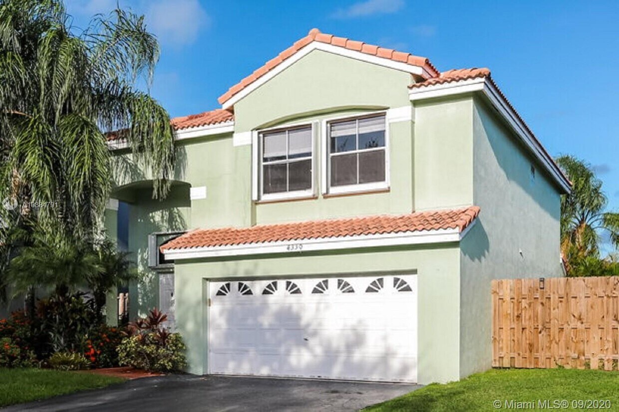 4330 SW 82nd Way, Davie, FL 33328 House Rental in Davie, FL