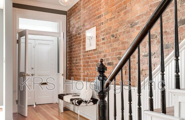 Foto del edificio - 228 N 32nd St