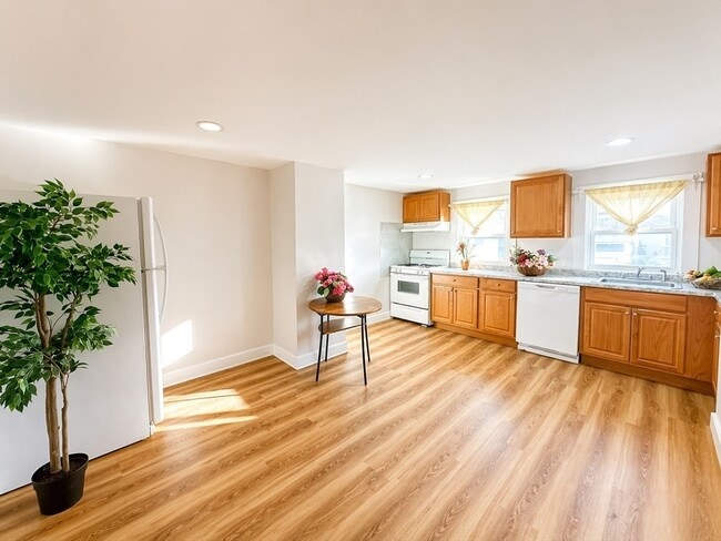 Foto del edificio - 8 Ralph Piteri Terrace