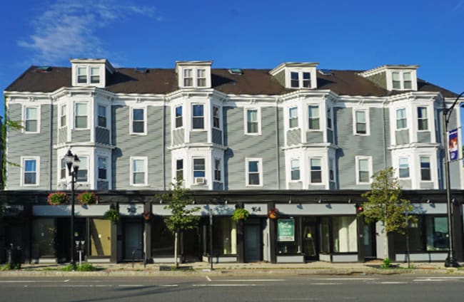 Building Photo - 167 Broadway