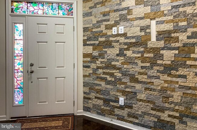 Foto del edificio - 23502 Belvoir Woods Terrace