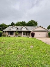Building Photo - 6169 Autumn Pines Cir