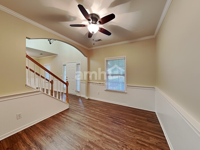 Foto del edificio - 15674 Birkdale Commons Pky
