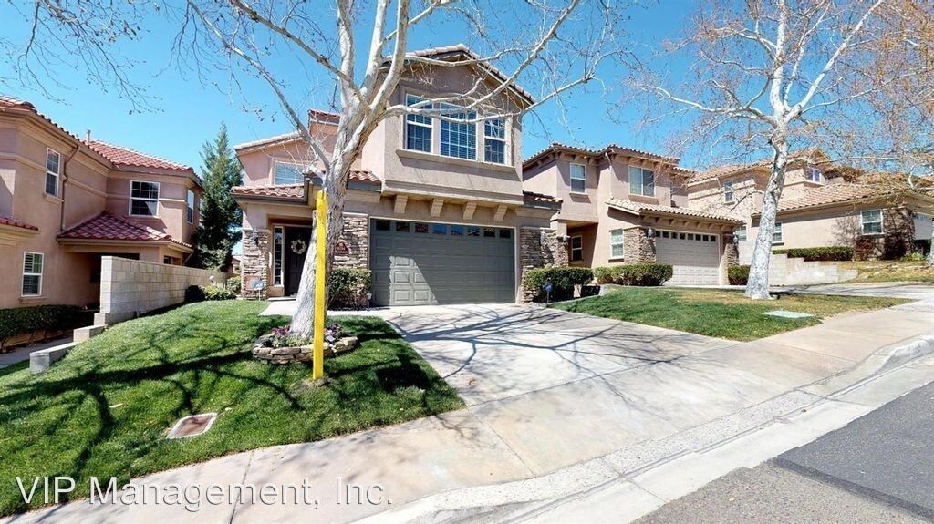 Foto principal - 3 br, 2.5 bath House - 16194 Maricopa Ln