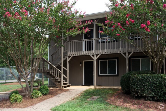 Foto del edificio - Northwood Apartment Homes