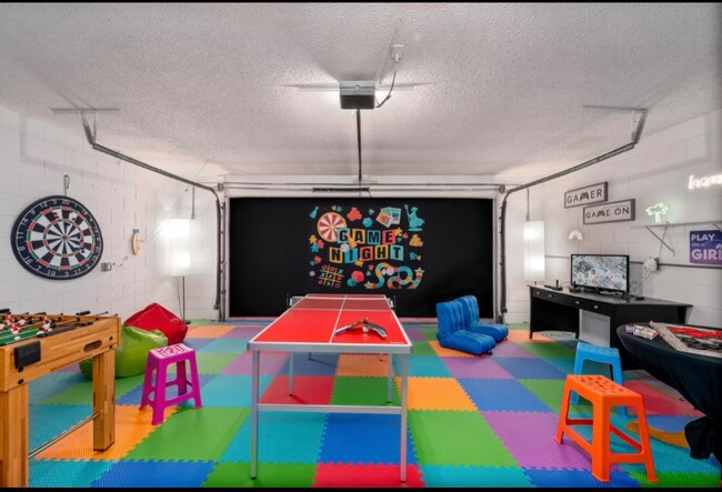 Foto del edificio - 2718 Chatham Cir