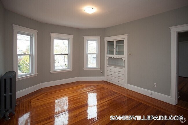 Building Photo - 41 Belknap St