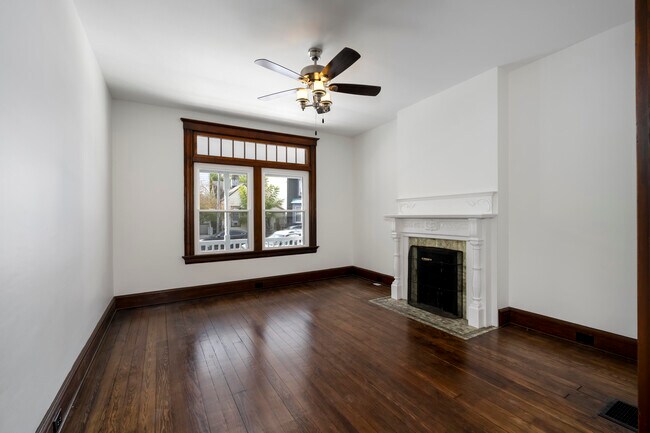 Foto del edificio - 1828 Scott St