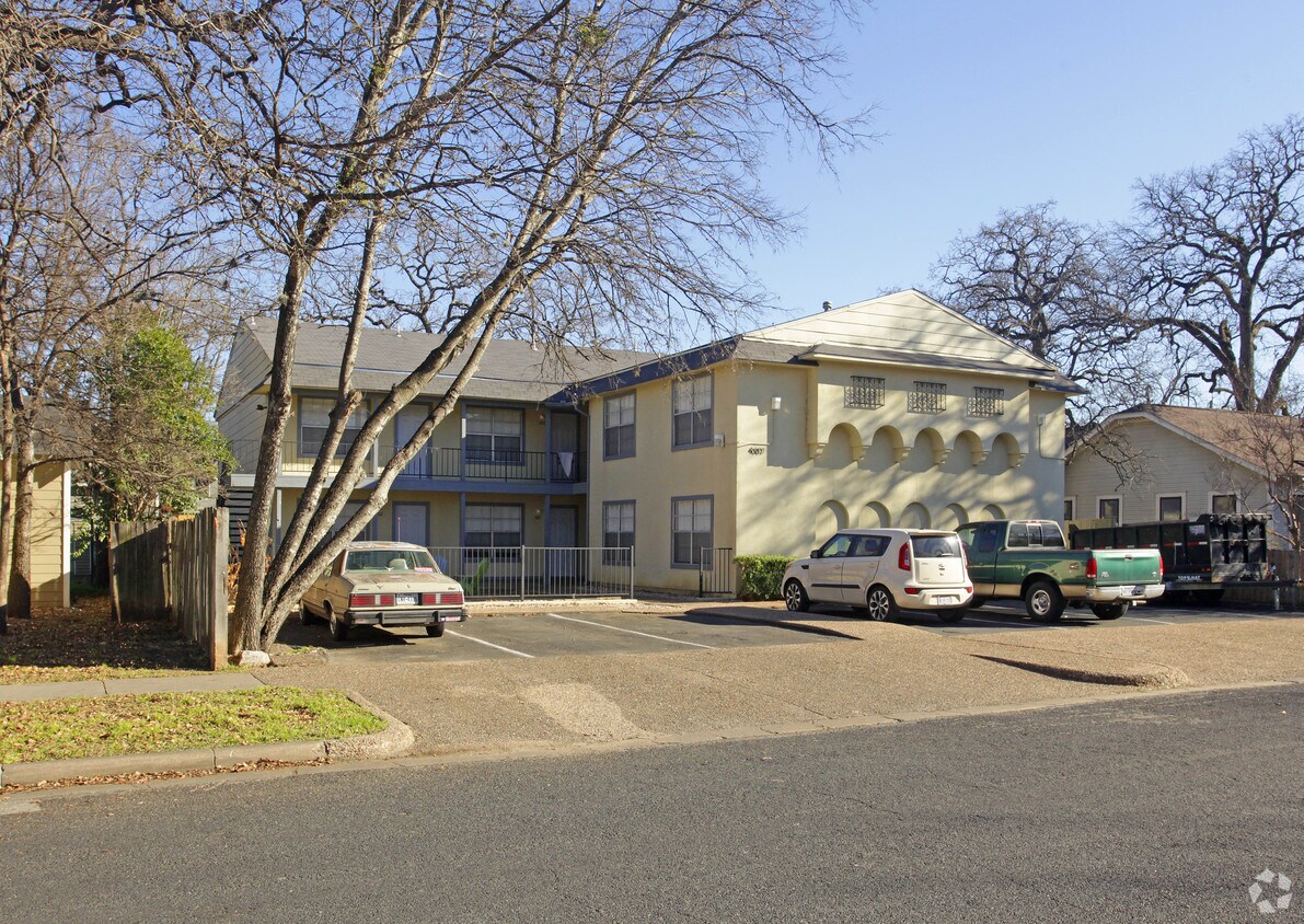 Primary Photo - 4007 Avenue C