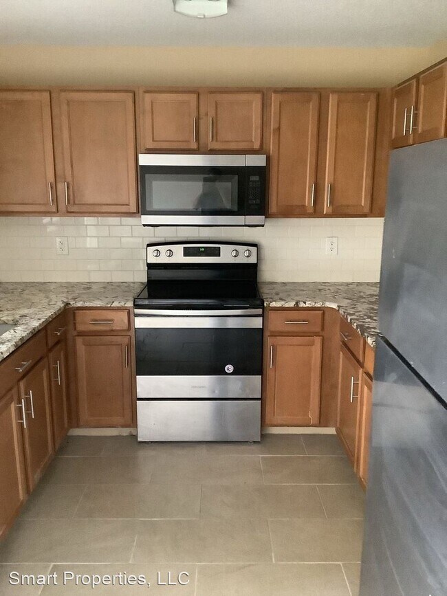 Building Photo - 2 br, 2.5 bath House - 5379 Quarry Rock Rd